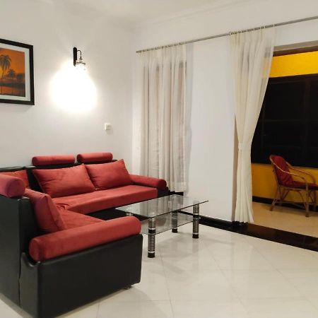 Riviera Palms 1 Luxury 1 Bhk Apartment With Swimmimg Pool View- Arpora - Near Baga Beach オールド･ゴア エクステリア 写真