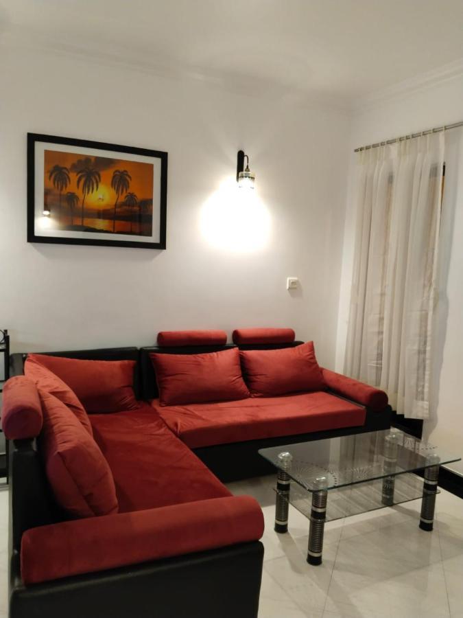 Riviera Palms 1 Luxury 1 Bhk Apartment With Swimmimg Pool View- Arpora - Near Baga Beach オールド･ゴア エクステリア 写真