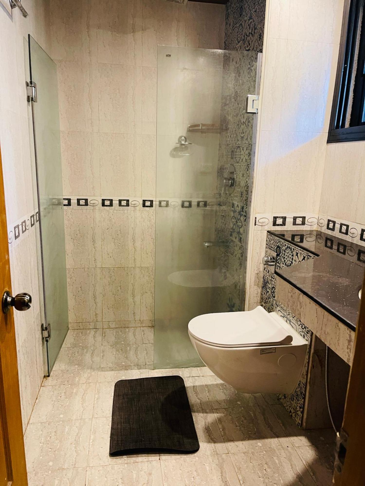 Riviera Palms 1 Luxury 1 Bhk Apartment With Swimmimg Pool View- Arpora - Near Baga Beach オールド･ゴア エクステリア 写真